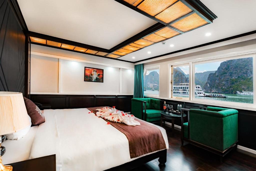 La Regina Royal Hotel